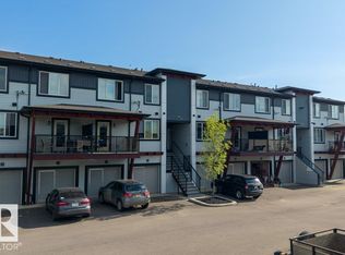 446 Allard Blvd SW #18, Edmonton, AB T6W3S7