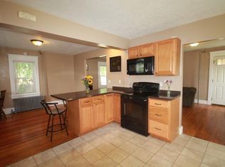 25 Bernard St, Chicopee, MA 01013