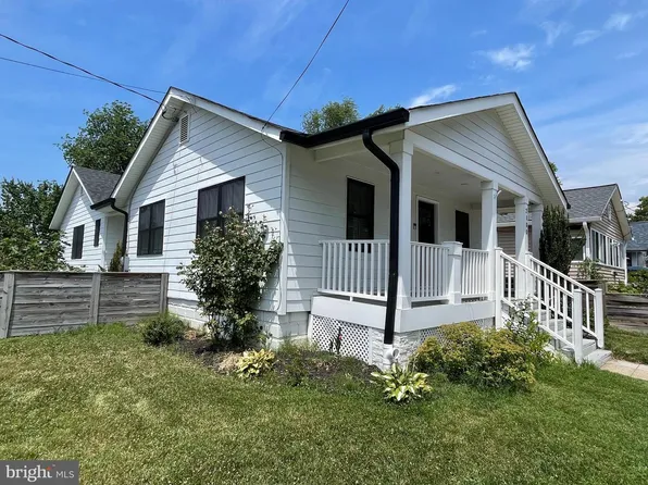 2100 N Emerson St, Arlington, VA 22207