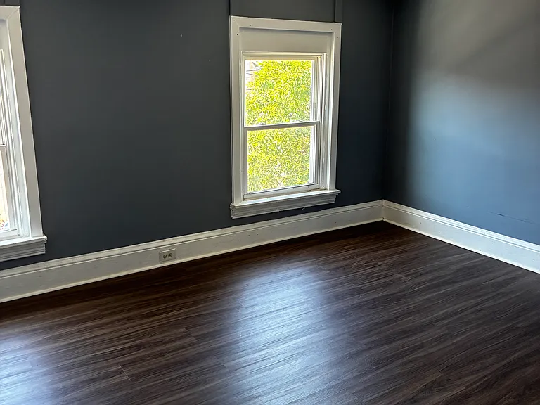 227 E Penn St #2 — Photo 10