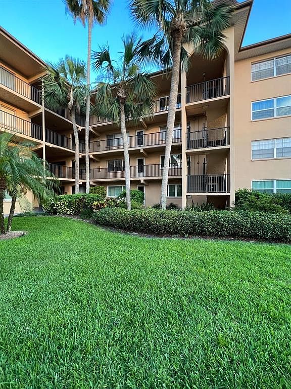 2525 W Bay Dr APT E20, Belleair Bluffs, FL 33770 | MLS #T3466102 | Zillow