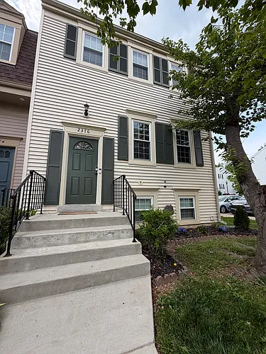 2376 Hunters Square Ct Photo 1