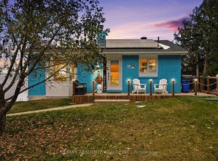 110 Scenic Ln, Ottawa, ON K0A3M0