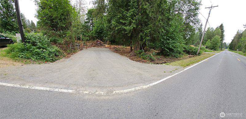 4th image of 12114 Jordan Road