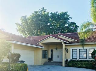 8722 Eagle Run Dr, Boca Raton, FL 33434