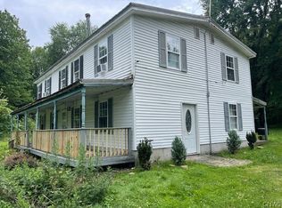 58 Huntley Rd, Phoenix, NY 13135