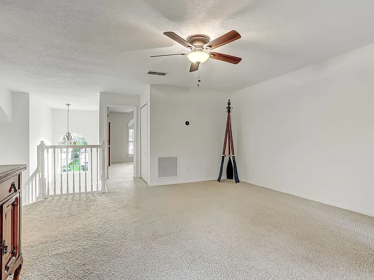 140 Oceans Edge Dr — Photo 41