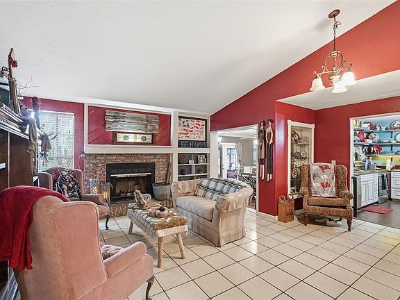 4th image of 17603 Cranbrook Dr
