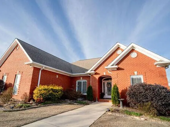 2387 Creekside Ln, Jasper, AL 35503