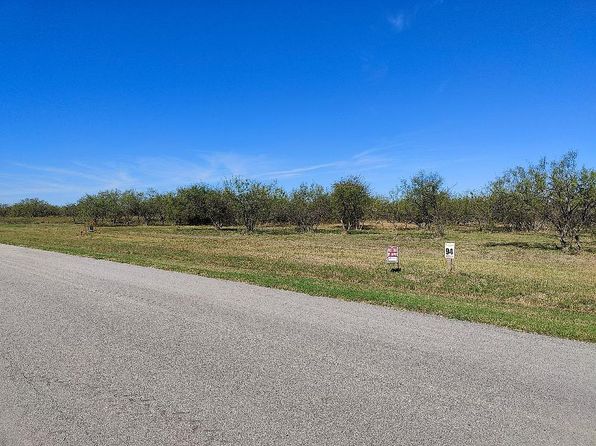 94 Pisgah Xing, Corsicana, TX 75109