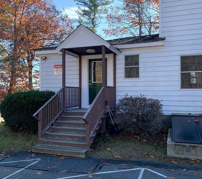 University Student RentalHeat & Hot water Included Extensive Closet