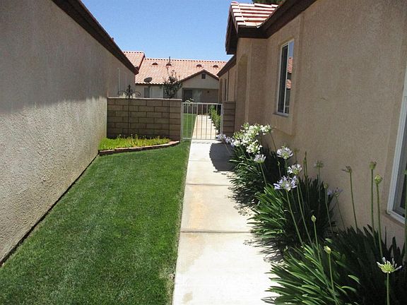3rd image of 19059 Pamela Ln