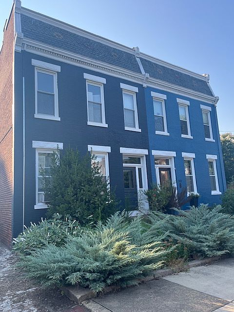 1st image of 310 N Shields Ave APT 2