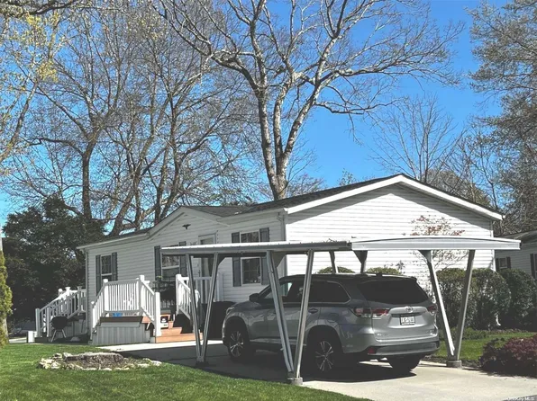 1661-152 Old Country Road, Riverhead, NY 11901