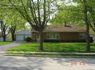 214 Pacific St, Frankfort, IL