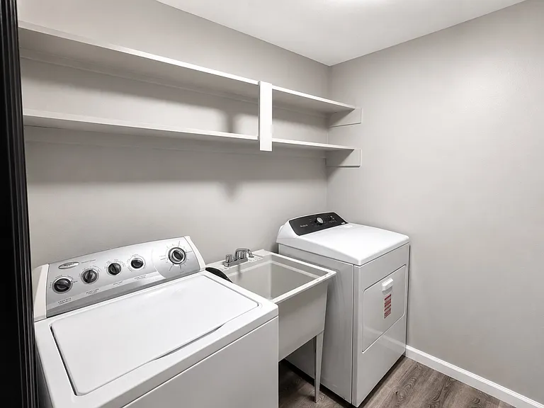 1428 Franklin Ave #A — Photo 13