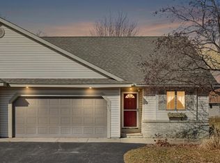 915 Lucille Ct, River Falls, WI 54022