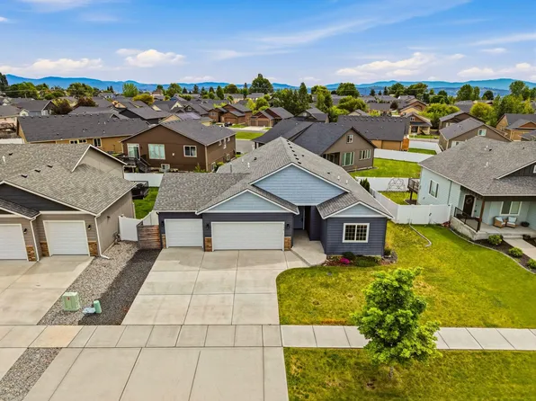 8470 N Oak St, Spokane, WA 99208