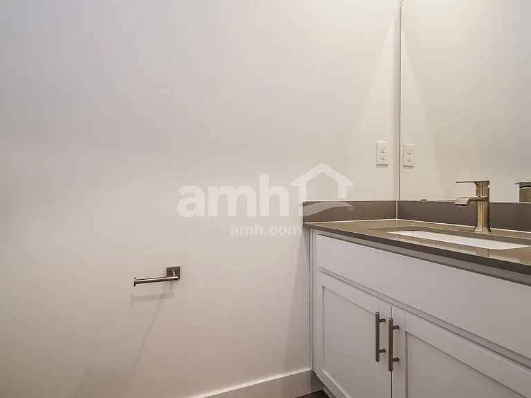 7809 Verona Loop — Photo 15