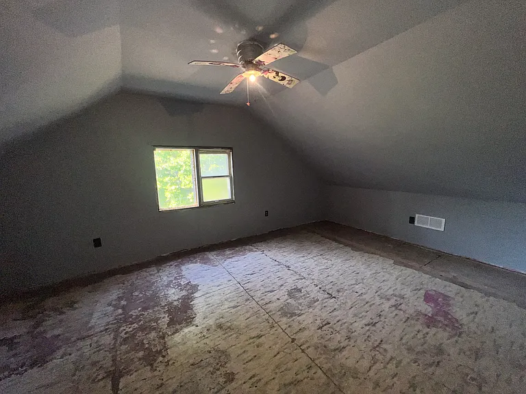 305 S Maffit St — Photo 16