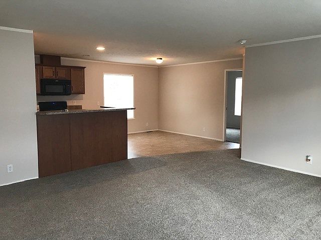 1st image of 444 Bellewood St SE #104