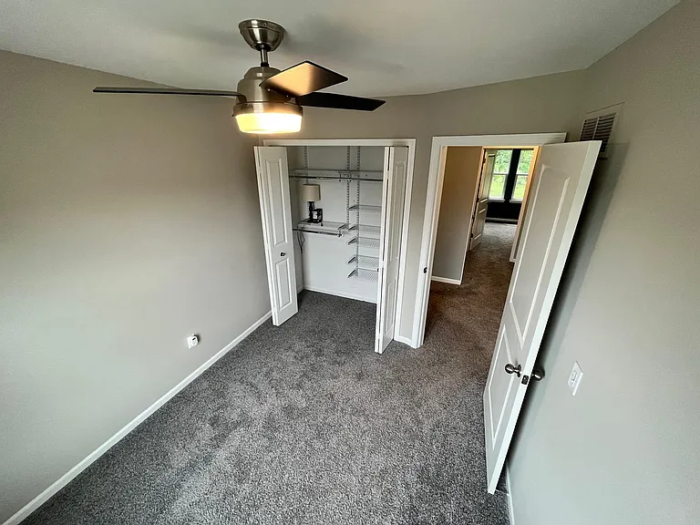 587 Parkside Way #18 — Photo 16