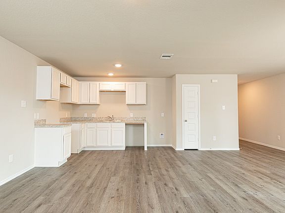 Family Room Kitchen