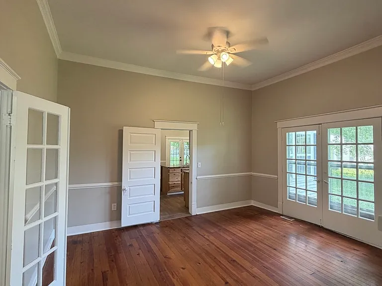 501 Vine St #A — Photo 15