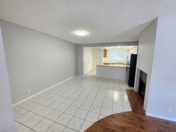 5th image of 1548 W 208th St