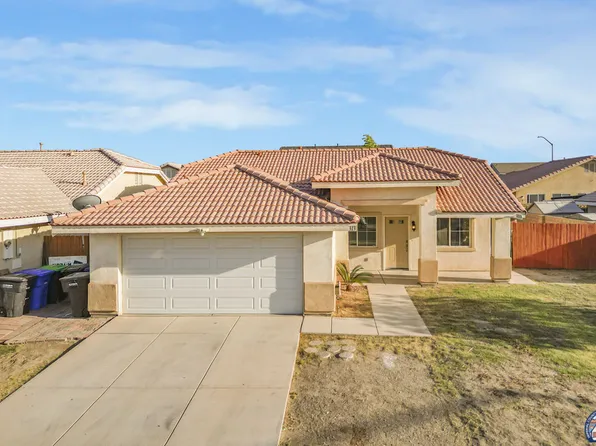 313 Willow Bend Dr, El Centro, CA 92243