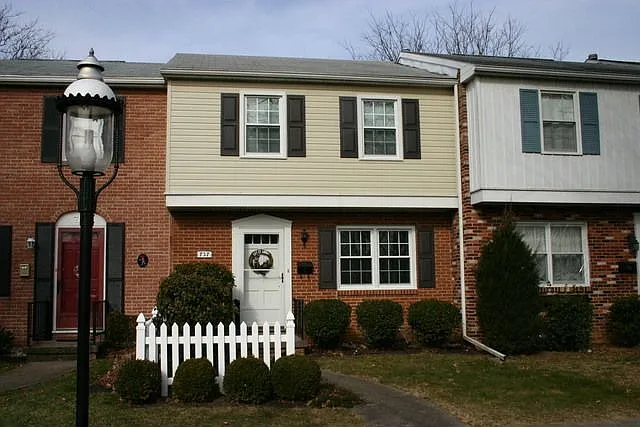 727 Cumberland Ave photo 1