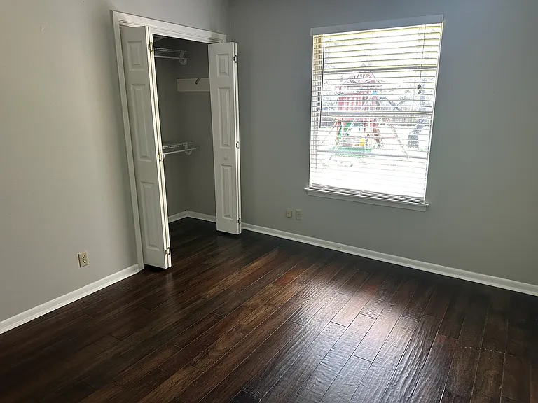 Donella Dr — Photo 10