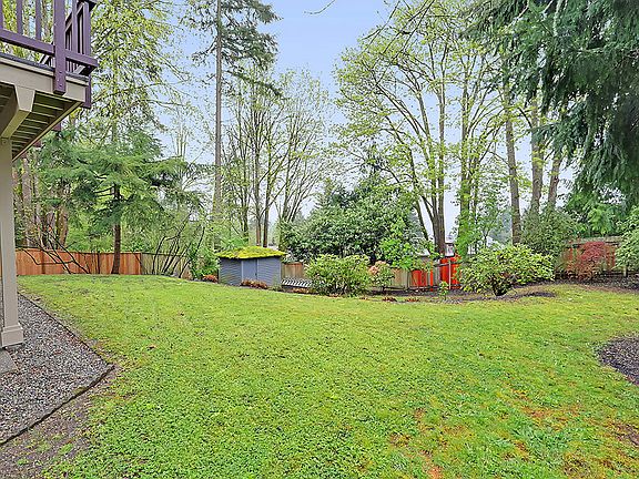 4th image of 8713 169th Pl NE