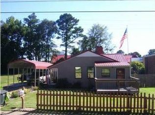 18 Oakhill Ct, Tuscaloosa, AL 35405