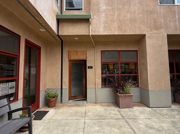 1020 Gravenstein Hwy, Sebastopol, CA 95472