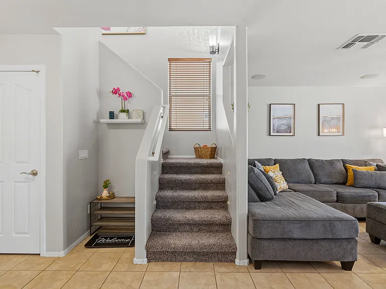 458 W Cedar Chase Dr — Photo 31