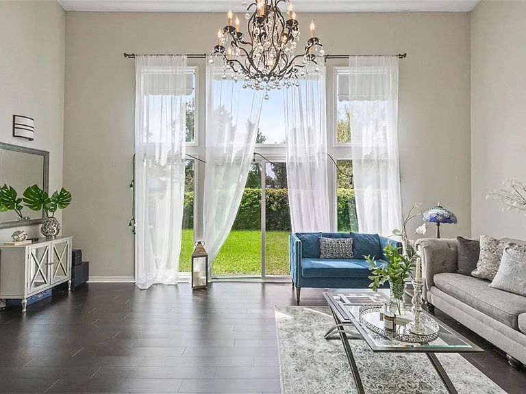 4265 Brentwood Park Cir — Photo 38