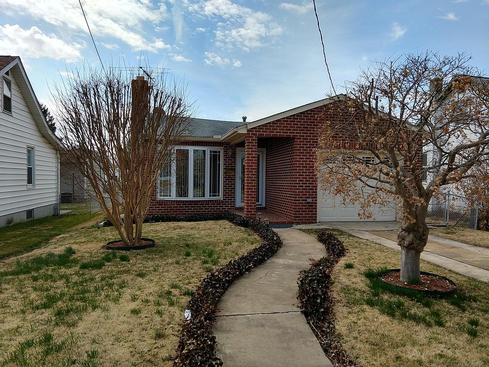 108 N. Stuart Street