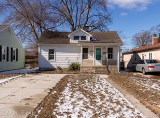 26721 Barrington St, Madison Heights, MI