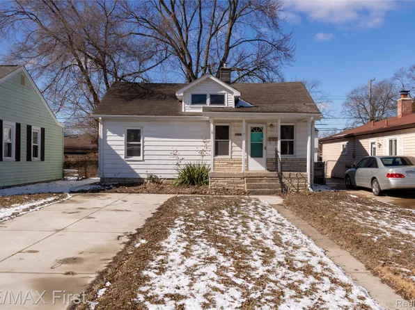 26721 Barrington St, Madison Heights, MI 48071