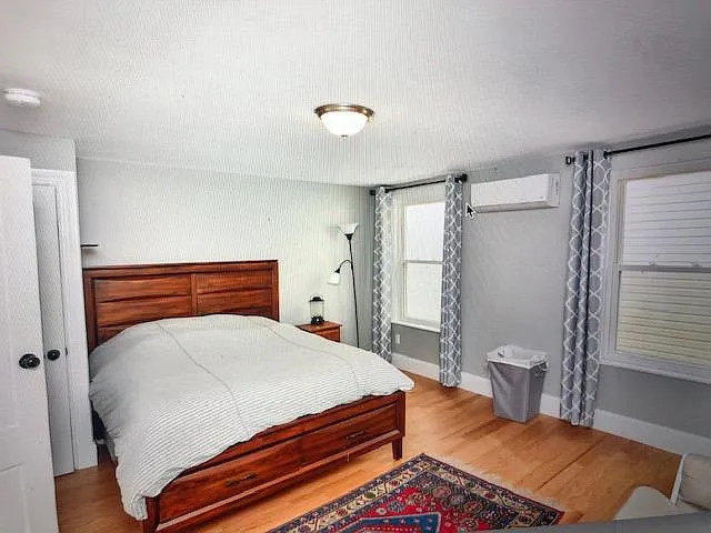 182 Princeton St #2 — Photo 6