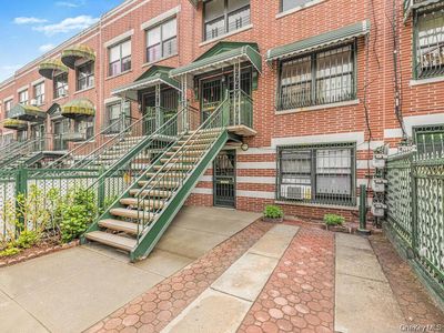 946 E 181st Street, Bronx, NY, 10460