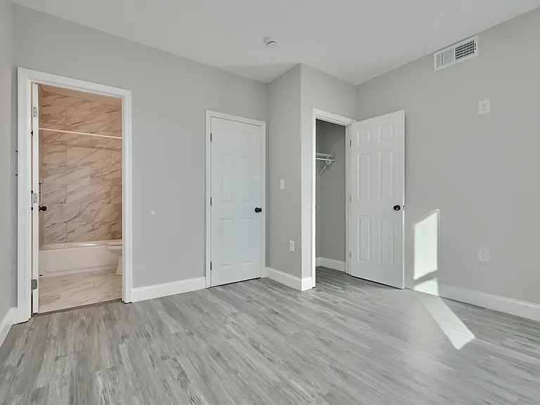412 E Federal St — Photo 30