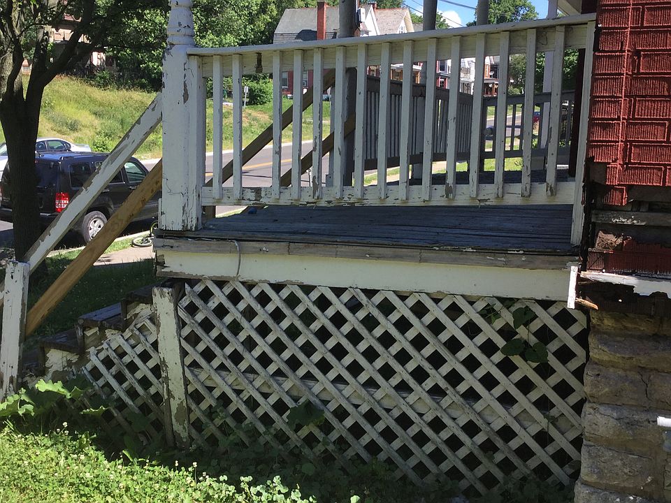 2nd image of 1028 Seton Ave