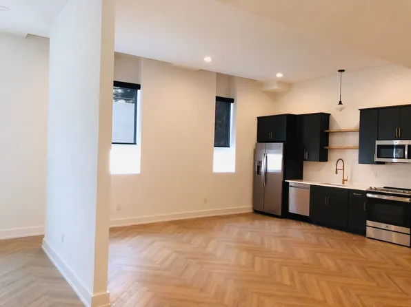 School House Flats Lemoyne