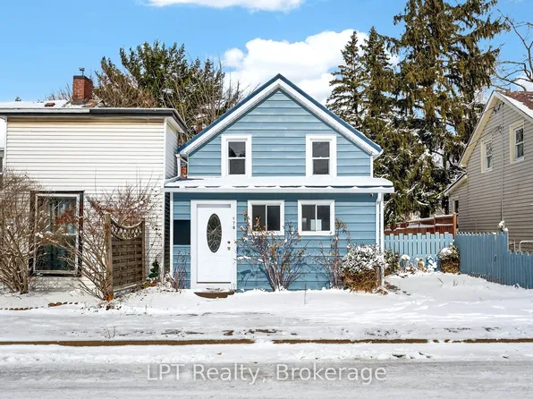 176 Garden St, Gananoque, ON K7G 1H9