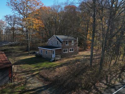 (Undisclosed Address), Bethlehem, CT, 06751