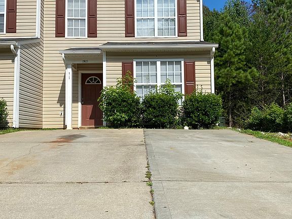 Double-width driveway