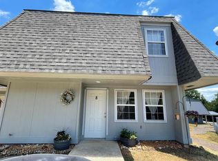 8 Annette Rd, Cherokee Village, AR 72529