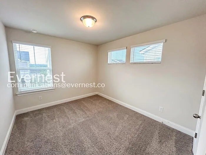 4522 Skywood Ln — Photo 14